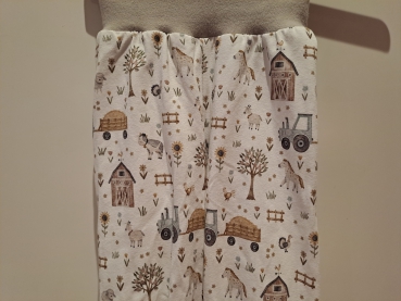 Preview: Babyhose, Pumphose Gr. 74 Jersey Bauernhof auf weiß
