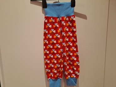 Babyhose, Pumphose Gr. 86  Nicky  Glücksklee auf rot
