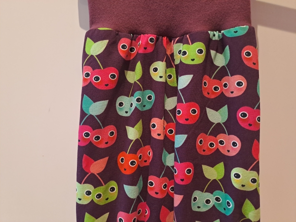 Babyhose, Pumphose Gr. 68 Jersey Kirschen